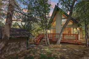 Alpine A-Frame Cozy Cabin Near Slopes With Spa Big Bear Lake